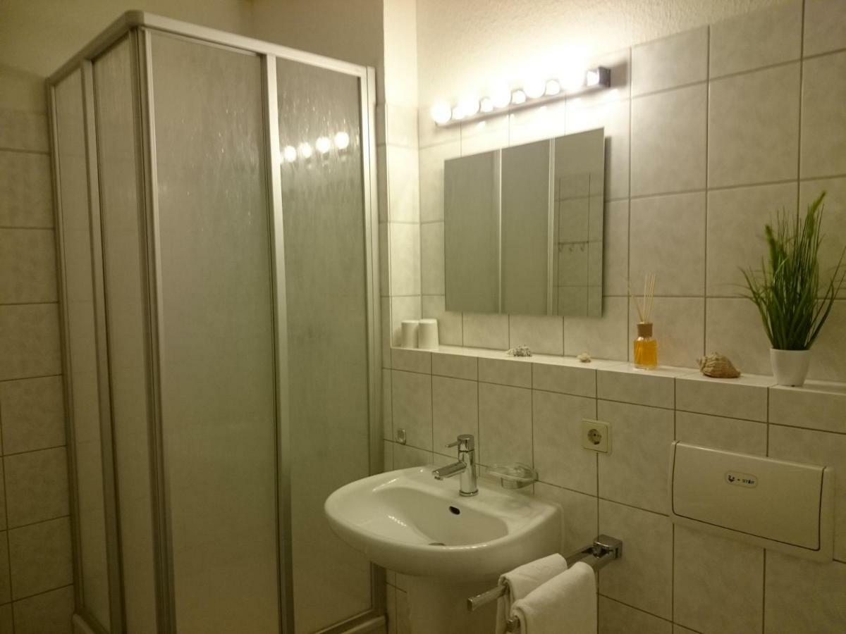 Ferienwohnung Mone เดียร์ฮาเกิน ภายนอก รูปภาพ